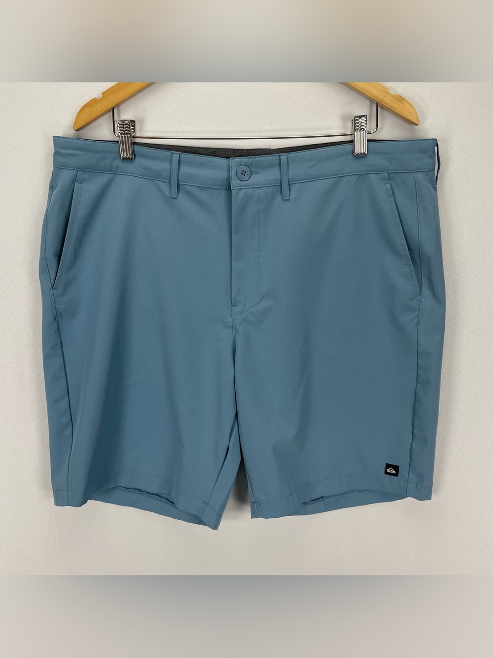 Quiksilver Hybrid Shorts Mens 38 Blue 4 Way Stretch UPF 50 Water/Performance 9”